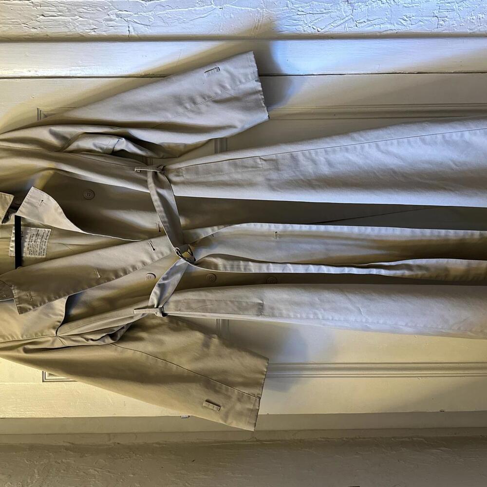 Classic Beige Trench Coat - SM/MED